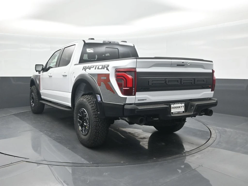 2026 Ford F-150 Raptor 14th Gen - Image 22 of 31