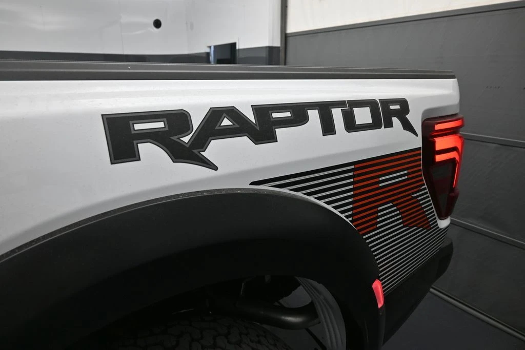 2026 Ford F-150 Raptor 14th Gen - Image 23 of 31