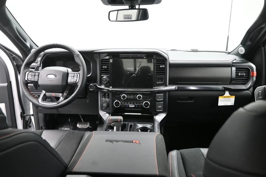 2026 Ford F-150 Raptor 14th Gen - Image 28 of 31