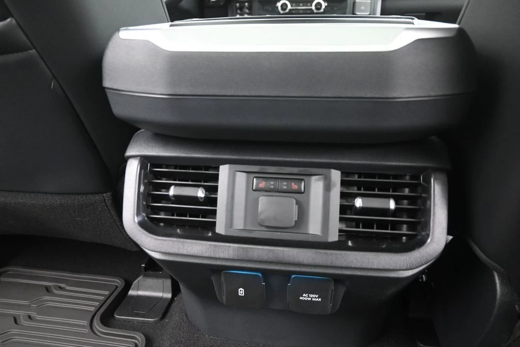 2026 Ford F-150 Raptor 14th Gen - Image 16 of 31