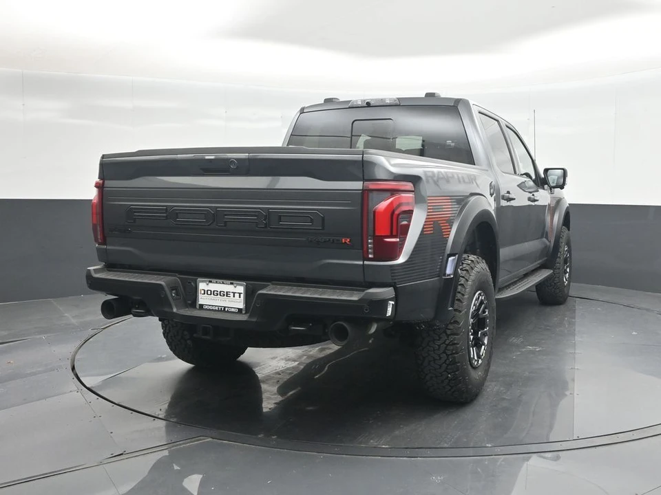 2026 Ford F-150 Raptor 14th Gen - Image 26 of 31