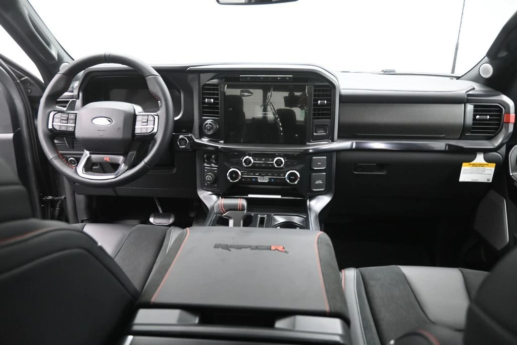 2026 Ford F-150 Raptor 14th Gen - Image 28 of 31