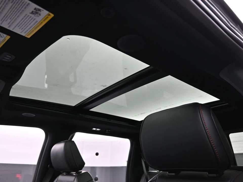 2026 Ford F-150 Raptor 14th Gen - Image 10 of 31