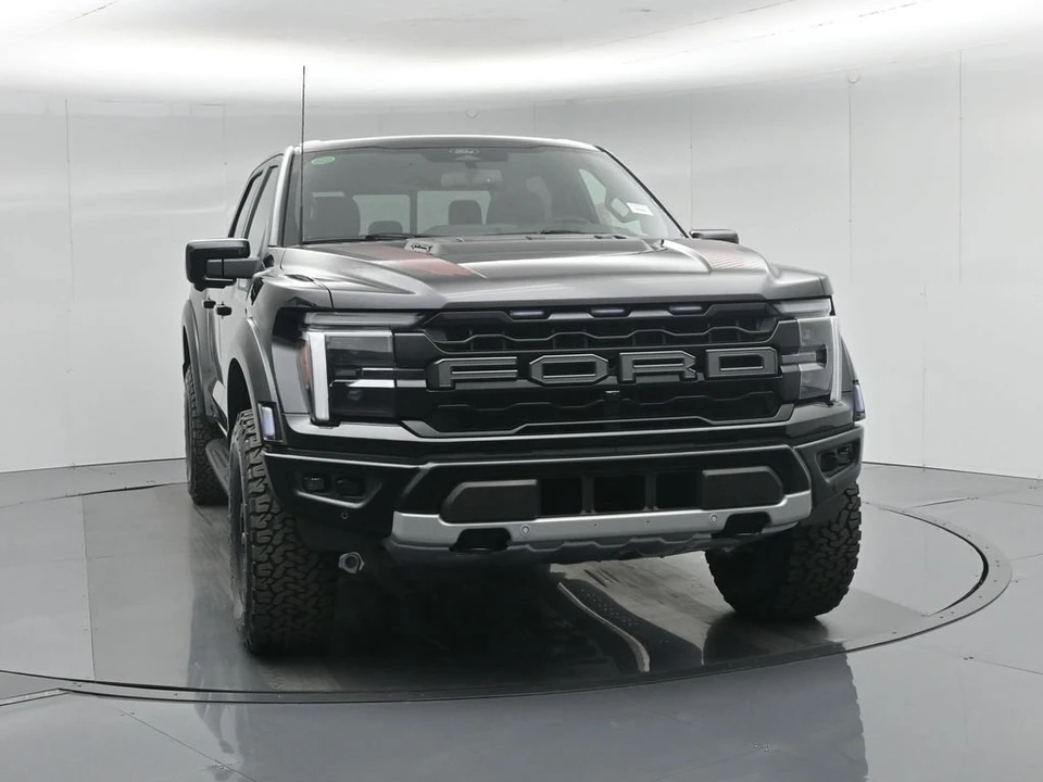 2026 Ford F-150 Raptor 14th Gen - Image 30 of 31