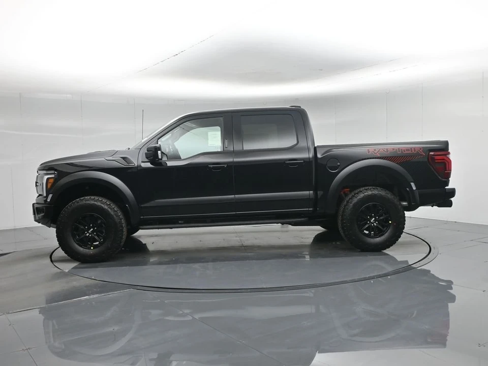 2026 Ford F-150 Raptor 14th Gen - Image 29 of 31