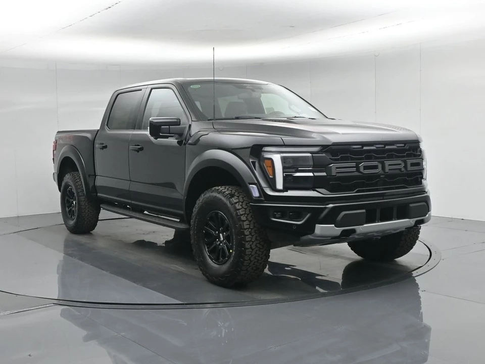 2026 Ford F-150 Raptor 14th Gen - Image 3 of 31