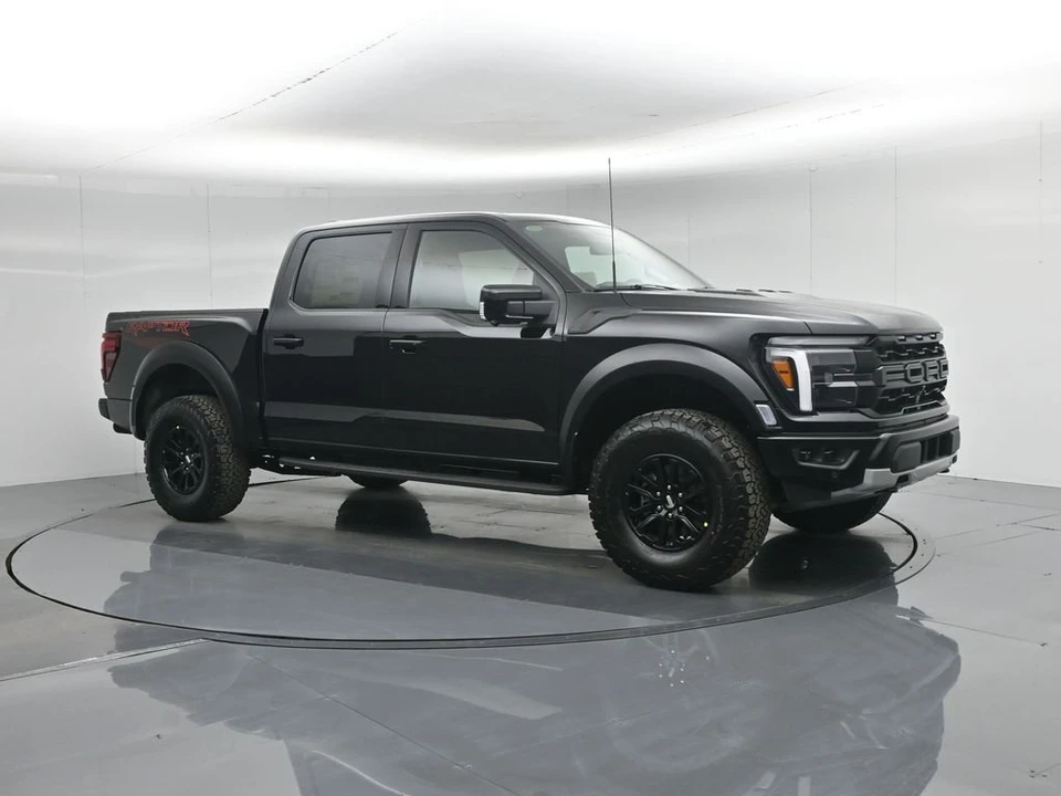 2026 Ford F-150 Raptor 14th Gen - Image 7 of 31