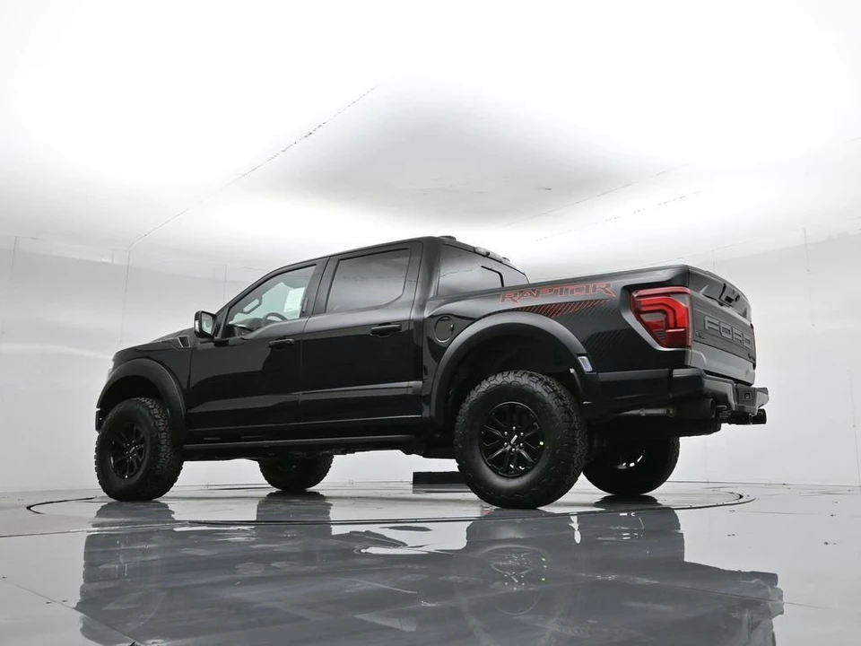 2026 Ford F-150 Raptor 14th Gen - Image 6 of 31