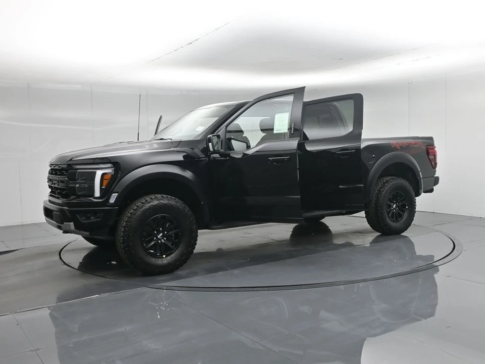 2026 Ford F-150 Raptor 14th Gen - Image 4 of 31