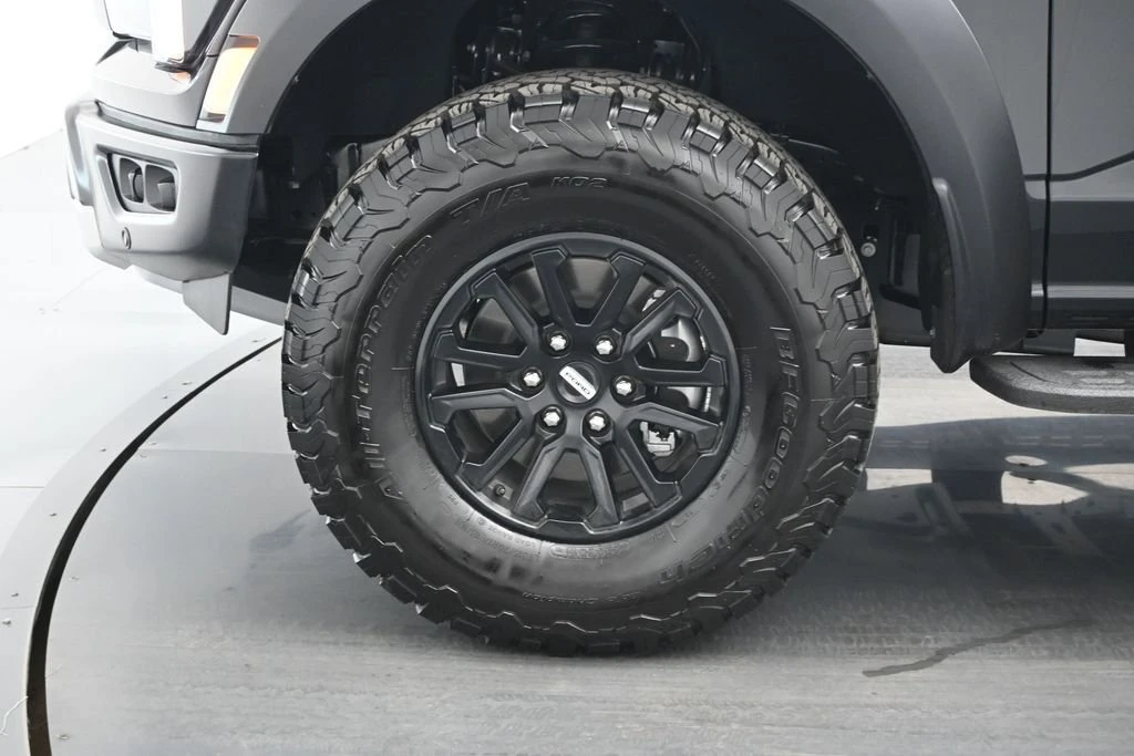 2026 Ford F-150 Raptor 14th Gen - Image 26 of 31