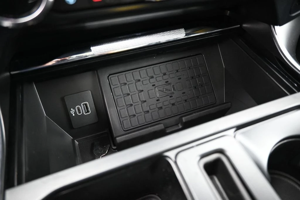 2026 Ford F-150 Raptor 14th Gen - Image 19 of 31