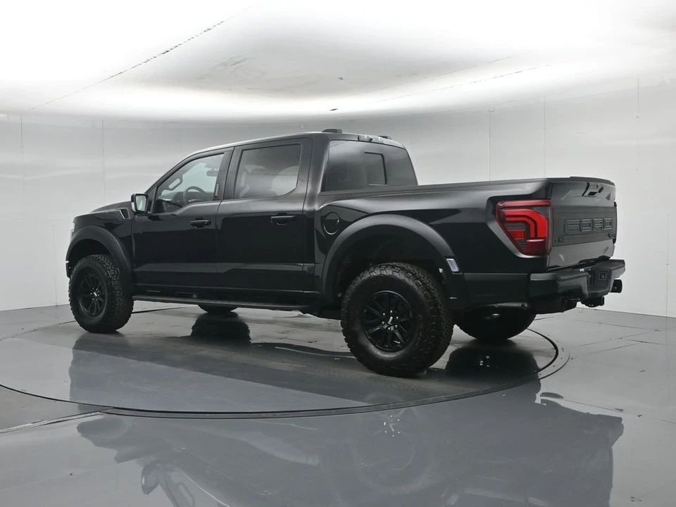 2026 Ford F-150 Raptor 14th Gen - Image 8 of 31