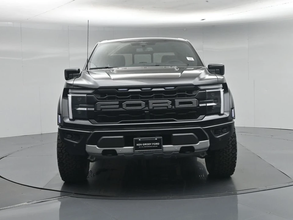 2026 Ford F-150 Raptor 14th Gen - Image 28 of 31