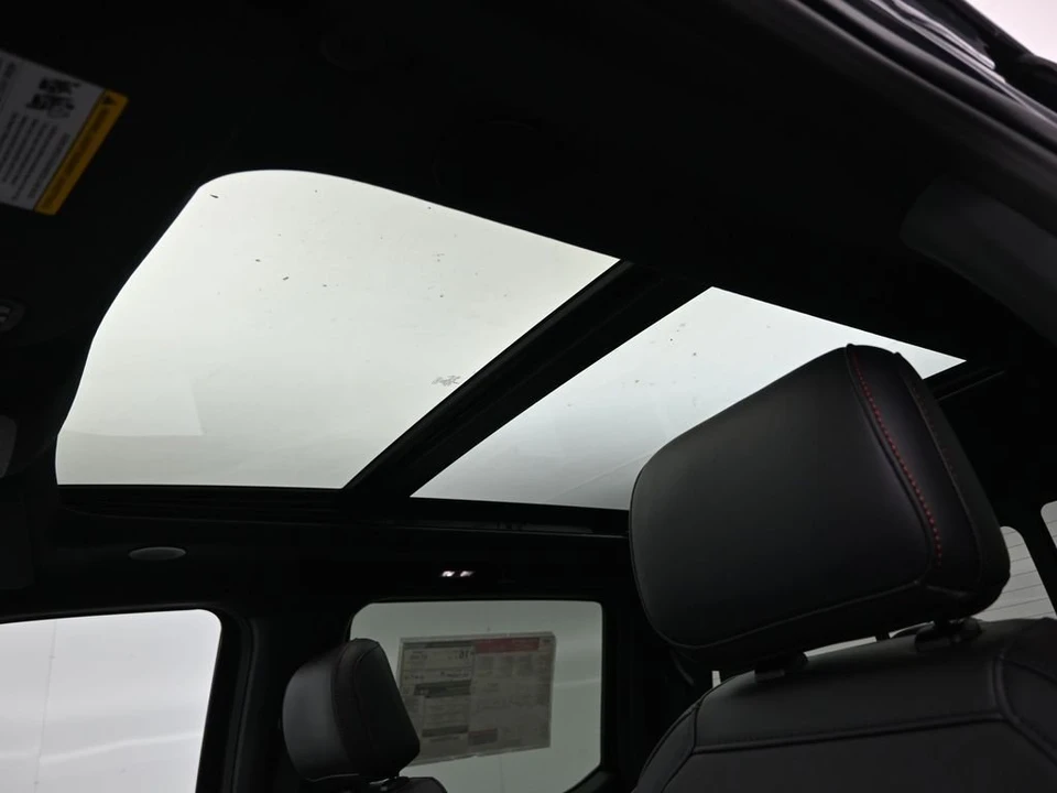 2026 Ford F-150 Raptor 14th Gen - Image 10 of 31