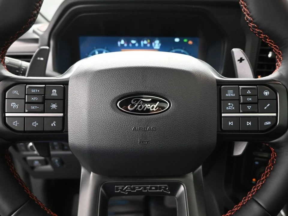 2026 Ford F-150 Raptor 14th Gen - Image 13 of 31