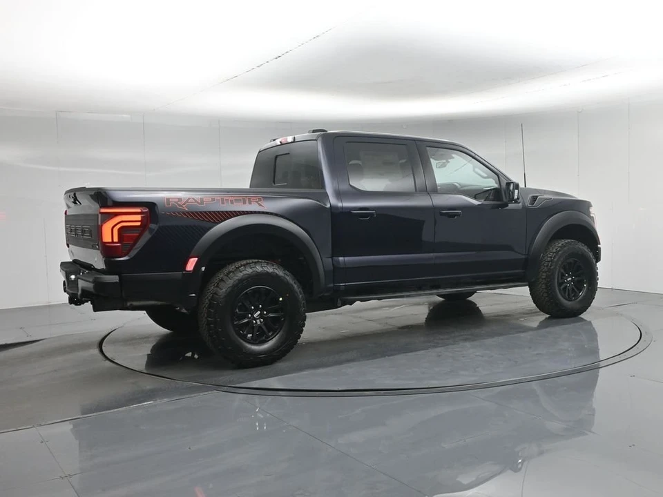 2026 Ford F-150 Raptor 14th Gen - Image 30 of 31