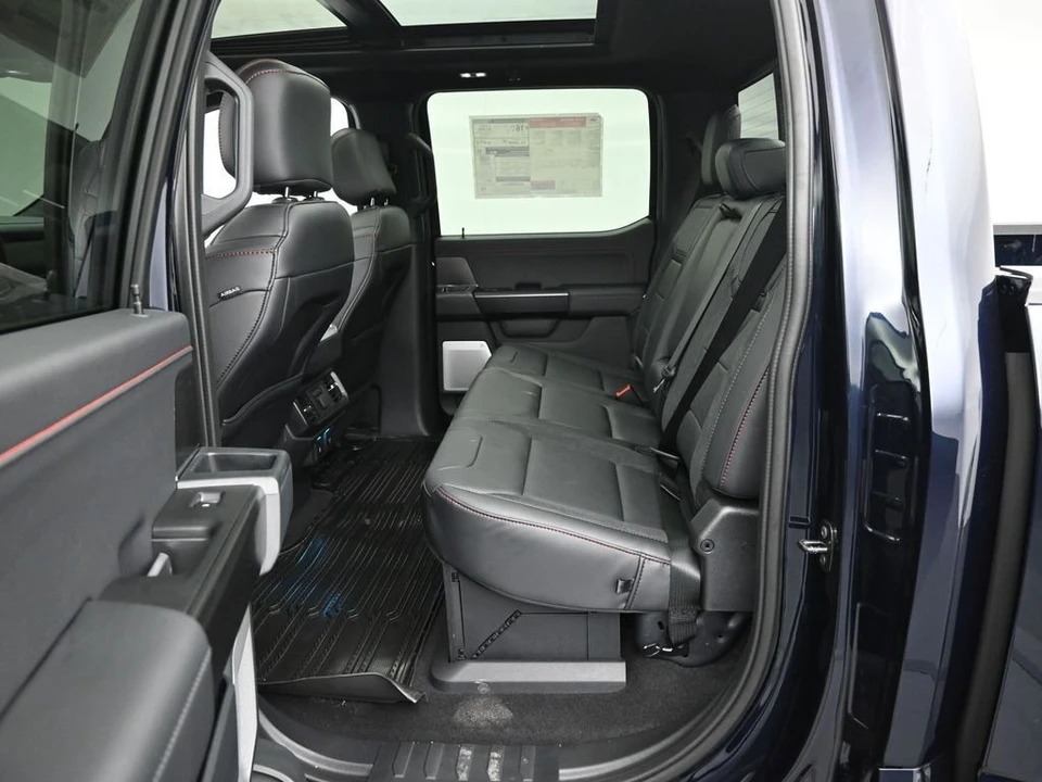 2026 Ford F-150 Raptor 14th Gen - Image 22 of 31