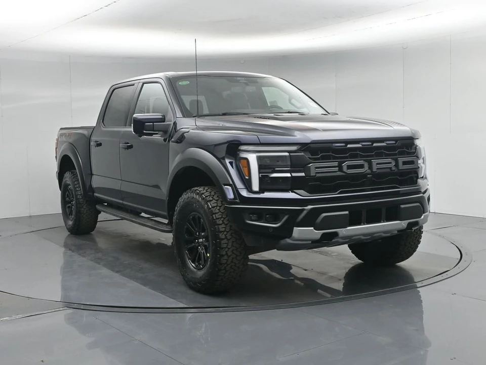 2026 Ford F-150 Raptor 14th Gen - Image 3 of 31