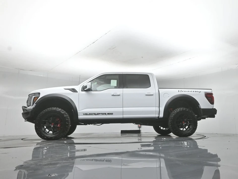 2026 Ford F-150 Raptor 14th Gen - Image 7 of 31
