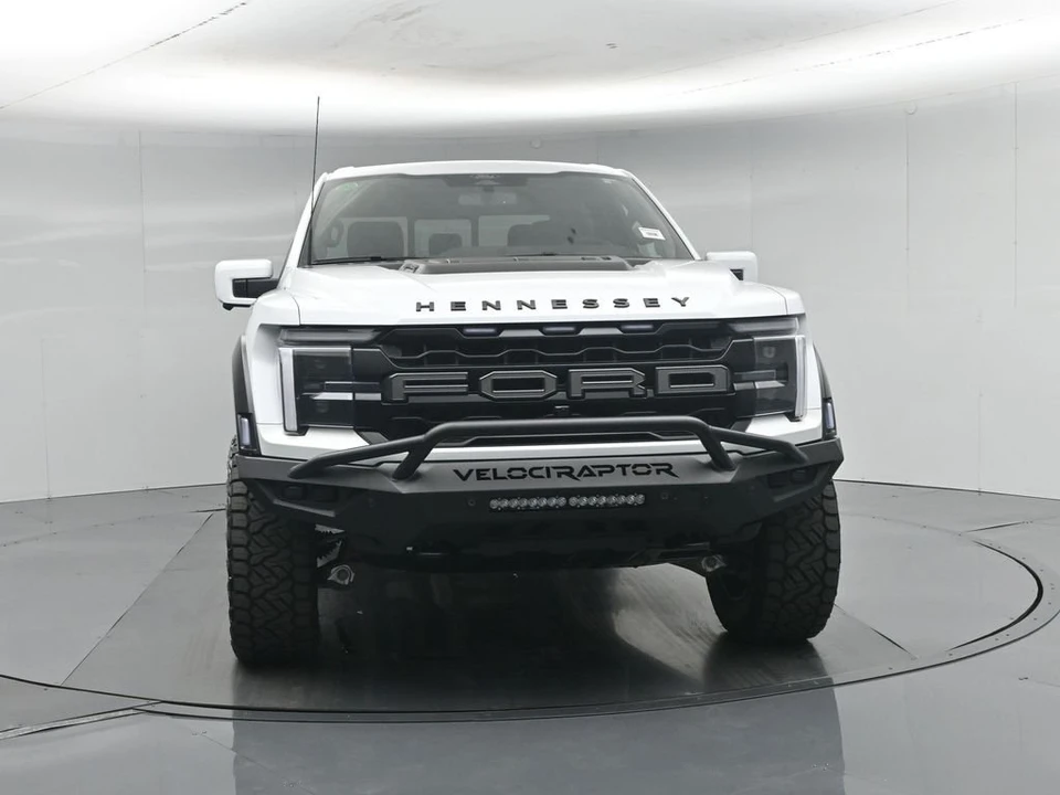 2026 Ford F-150 Raptor 14th Gen - Image 28 of 31