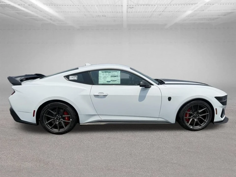 2026 Ford S650 Mustang Dark Horse - Image 2 of 31