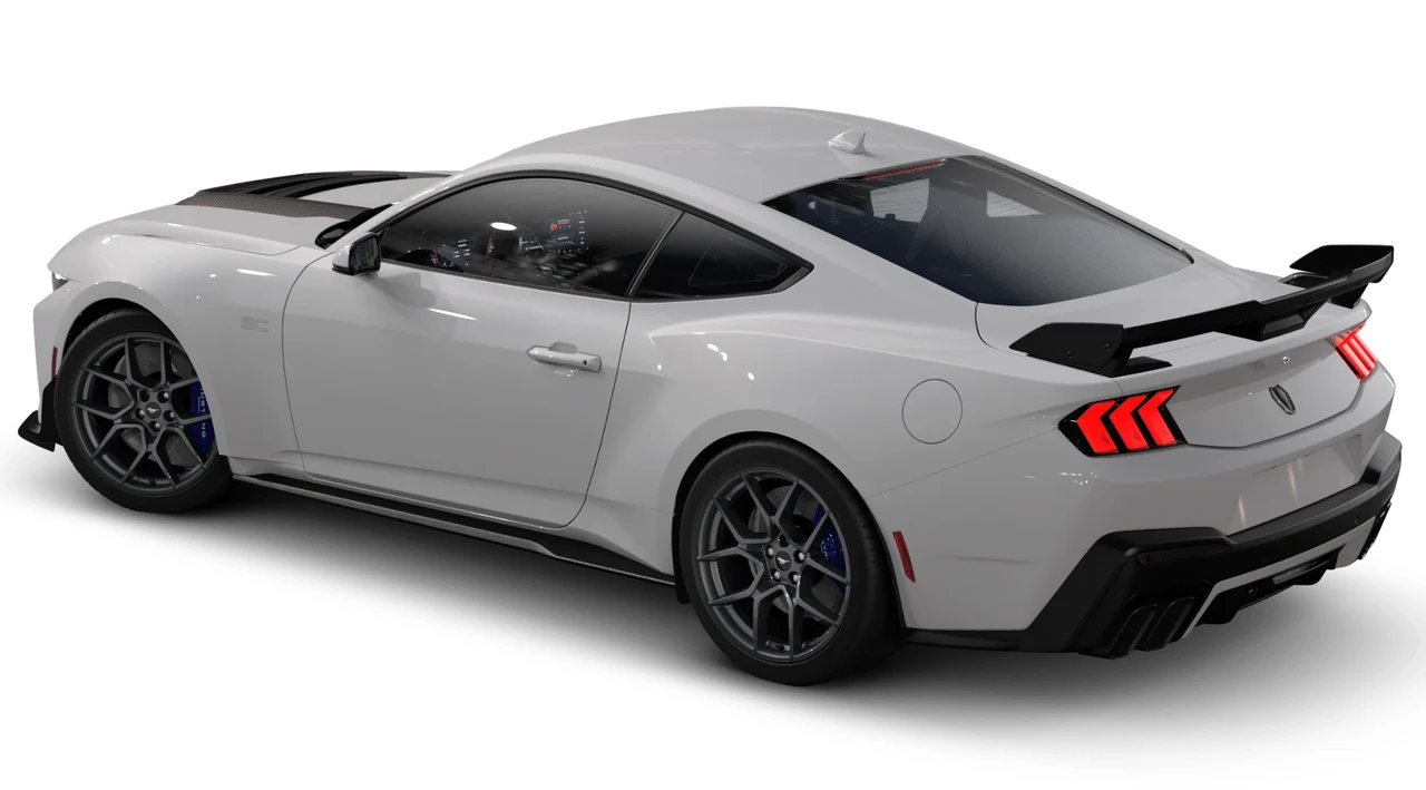 2026 Ford S650 Mustang Dark Horse - Image 2 of 8
