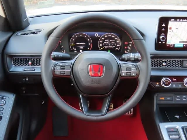 2026 Honda Civic 11th Gen - Image 18 of 25