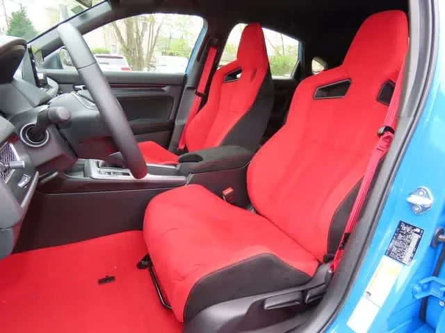 2026 Honda Civic 11th Gen - Image 14 of 27