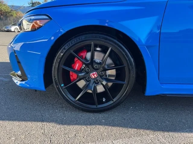 2026 Honda FL5 Civic Type R - Image 28 of 31