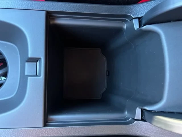 2026 Honda FL5 Civic Type R - Image 25 of 31