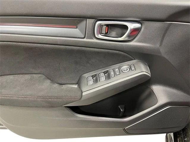 2026 Honda FL5 Civic Type R - Image 15 of 31