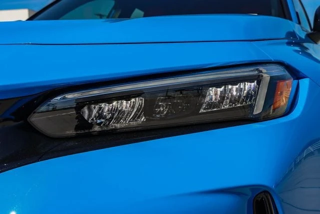 2026 Honda FL5 Civic Type R - Image 20 of 30