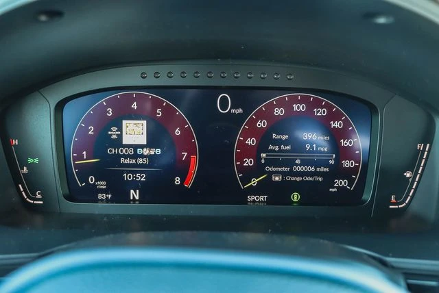 2026 Honda FL5 Civic Type R - Image 26 of 30