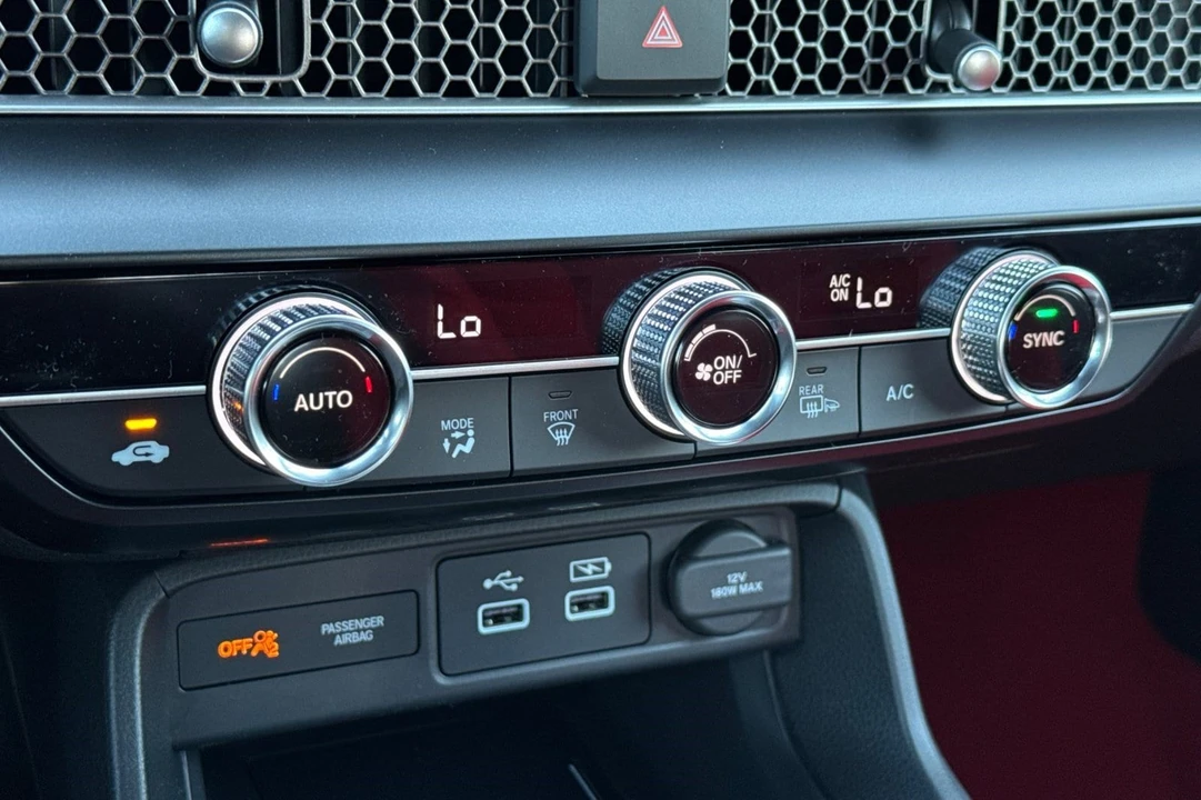 2026 Honda FL5 Civic Type R - Image 19 of 31