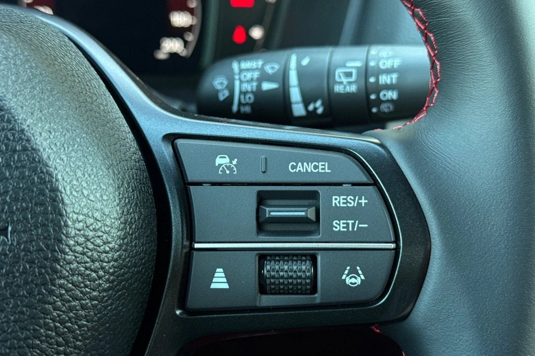 2026 Honda FL5 Civic Type R - Image 16 of 31