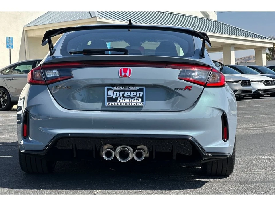 2026 Honda FL5 Civic Type R - Image 5 of 31