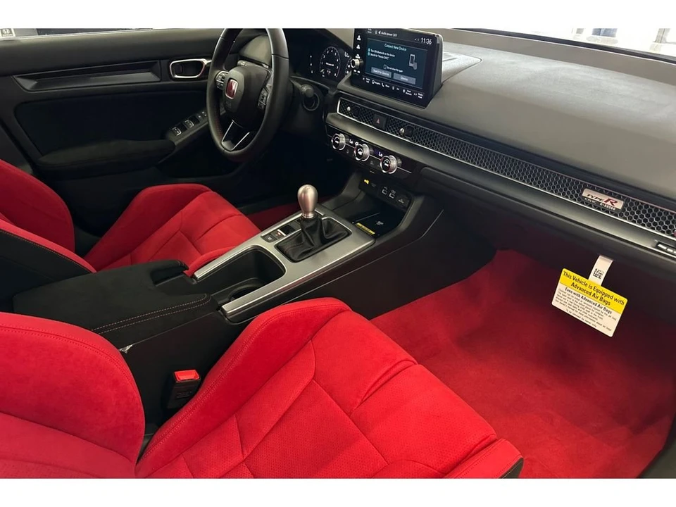 2026 Honda FL5 Civic Type R - Image 18 of 31
