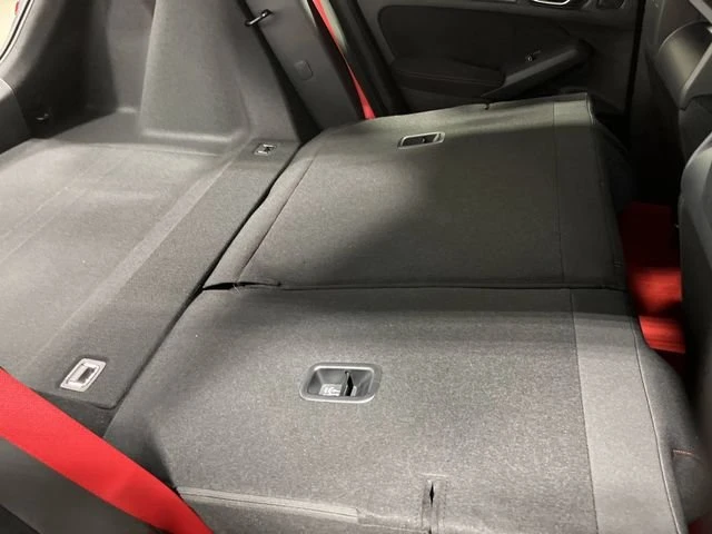 2026 Honda FL5 Civic Type R - Image 29 of 31