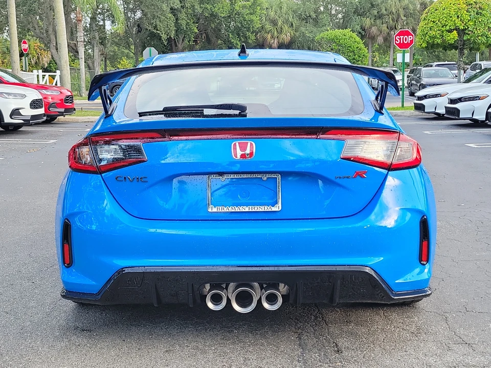 2026 Honda FL5 Civic Type R - Image 5 of 31