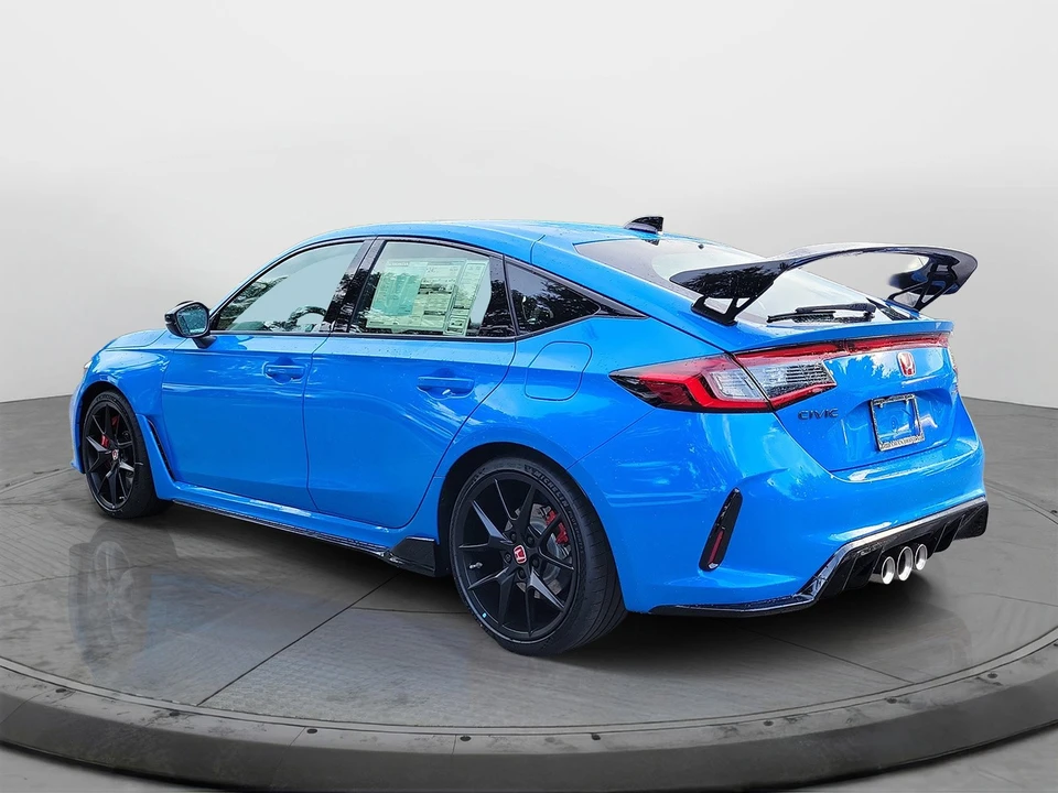 2026 Honda FL5 Civic Type R - Image 4 of 30