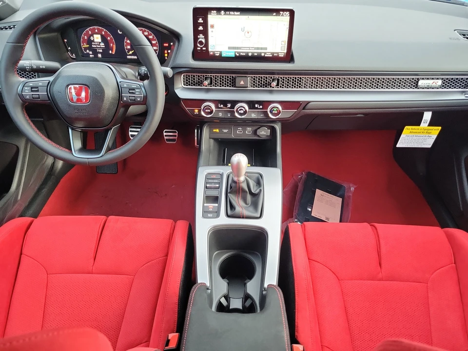 2026 Honda FL5 Civic Type R - Image 14 of 30