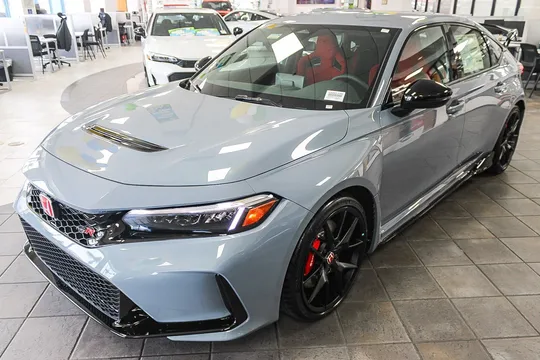 2026 Honda FL5 Civic Type R - Image 3 of 26