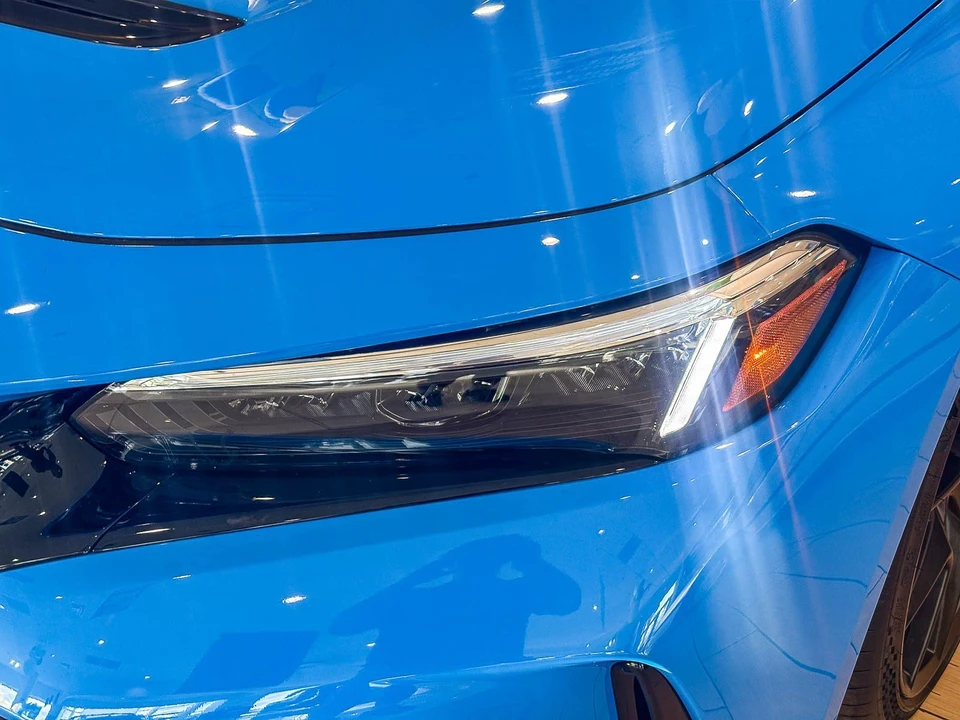 2026 Honda FL5 Civic Type R - Image 8 of 31