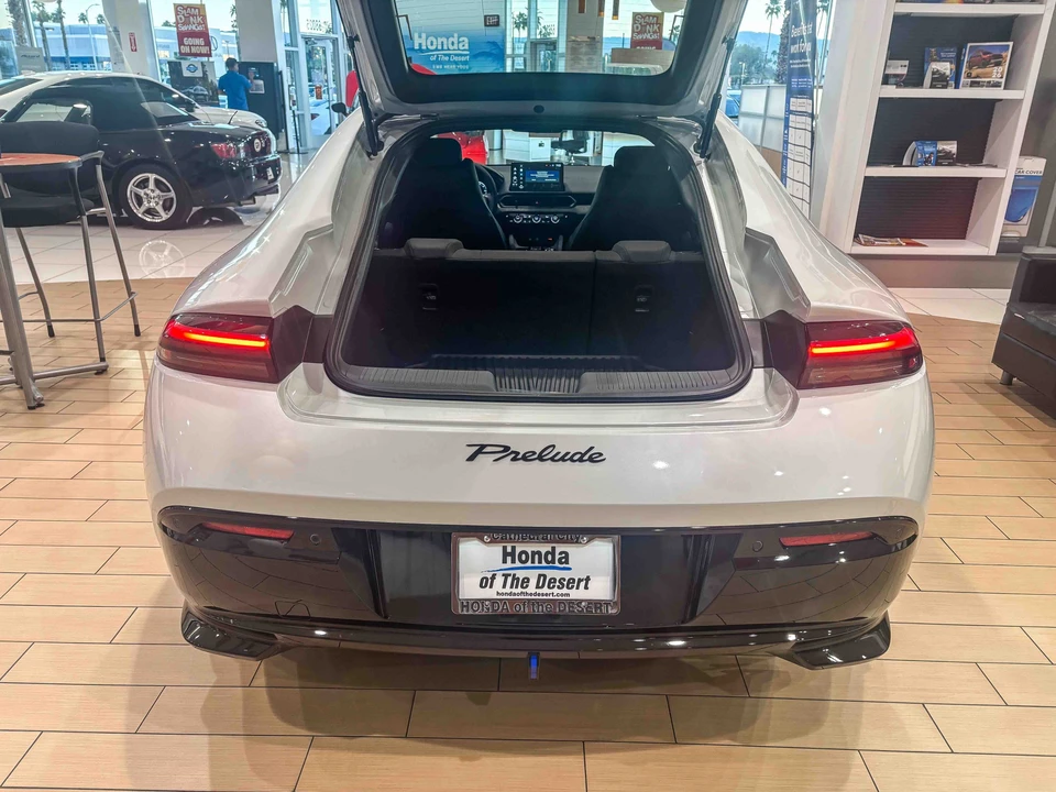 2026 Honda Prelude - Image 13 of 27