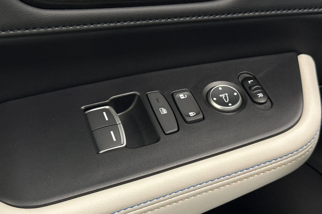 2026 Honda Prelude - Image 13 of 31