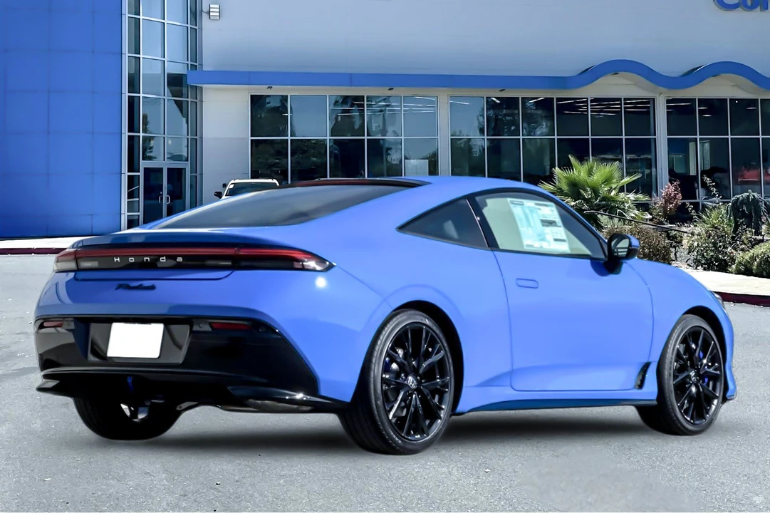 2026 Honda Prelude - Image 8 of 31