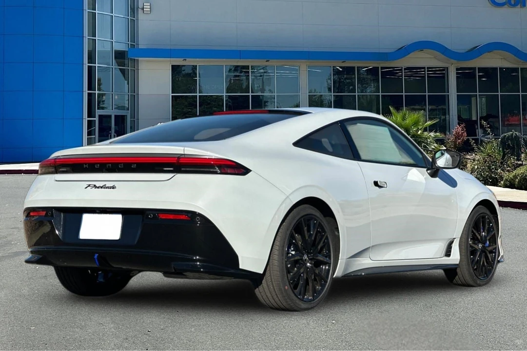 2026 Honda Prelude - Image 8 of 31