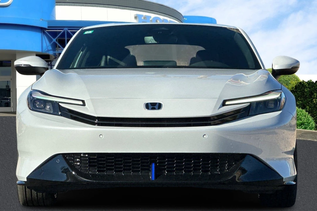 2026 Honda Prelude - Image 9 of 31