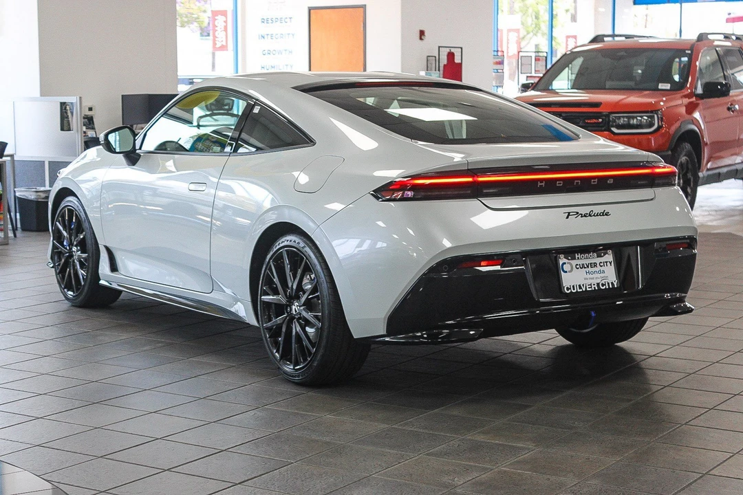 2026 Honda Prelude - Image 6 of 25