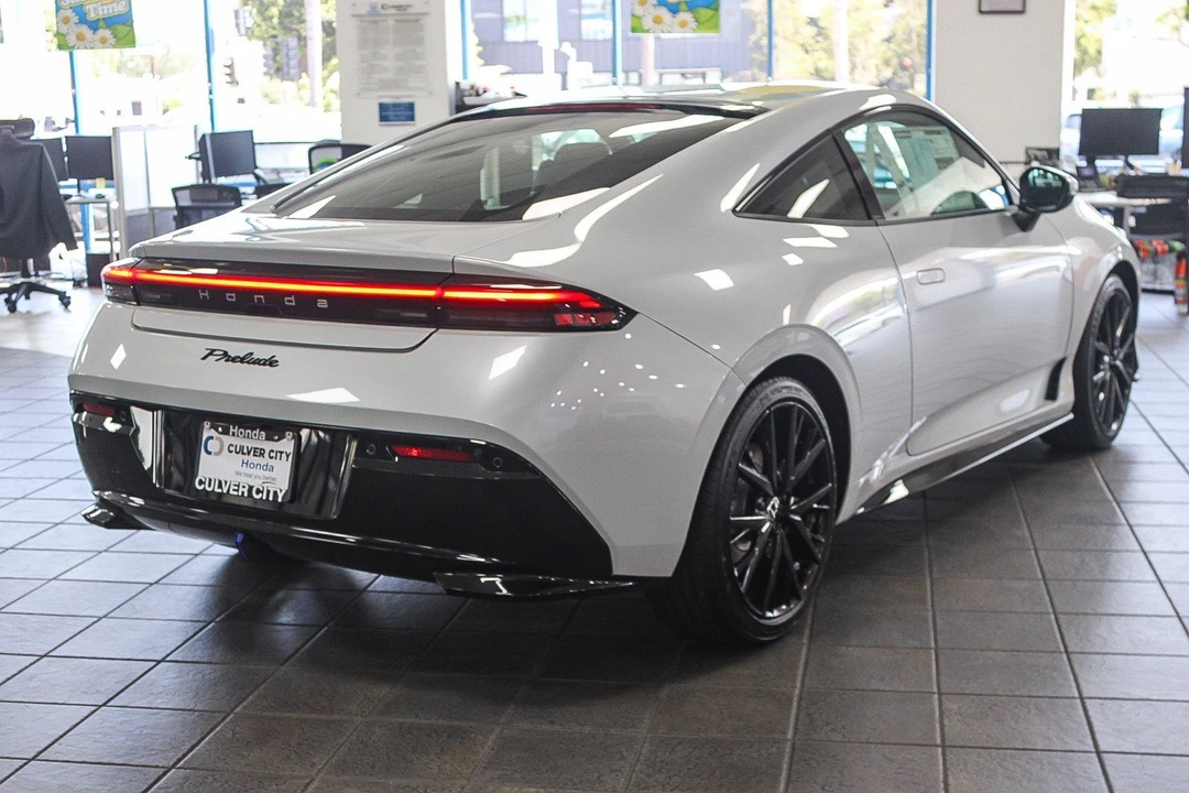 2026 Honda Prelude - Image 8 of 25